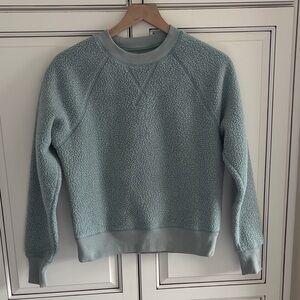 Everlane Renew Sherpa Fleece Crewneck Sweatshirt Seafoam Green Women’s Size XS